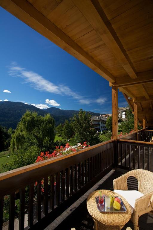 Albergo Bellaria Carano  Εξωτερικό φωτογραφία