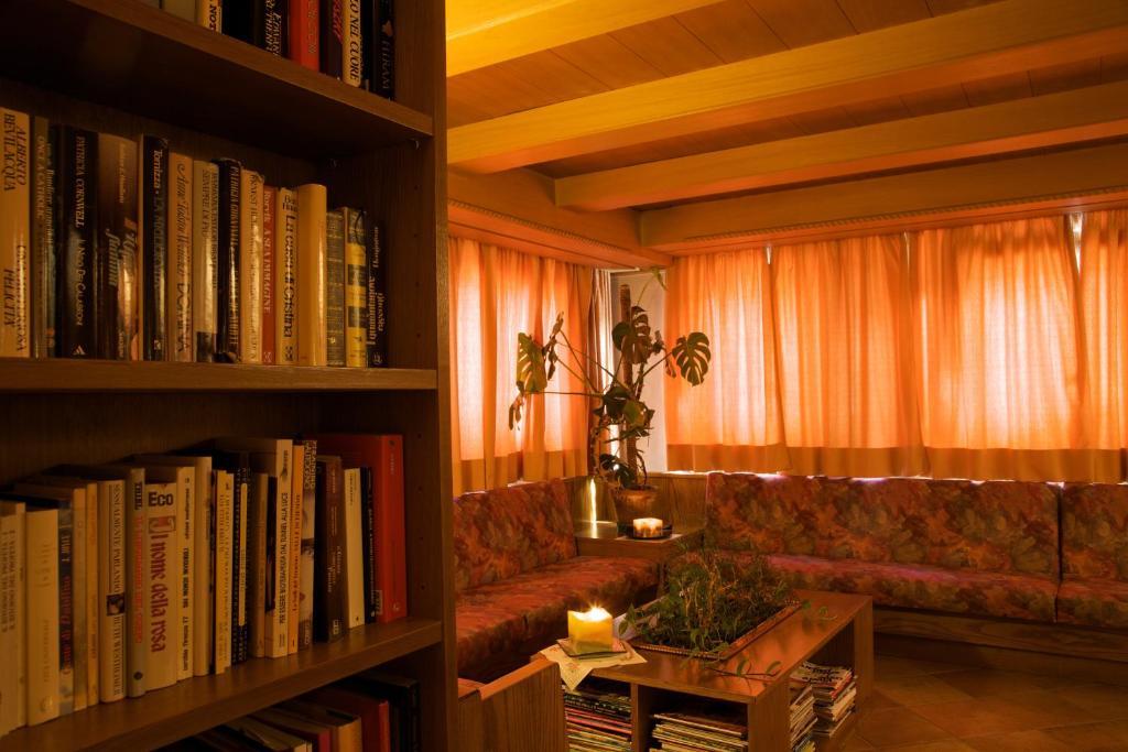 Albergo Bellaria Carano  Εξωτερικό φωτογραφία