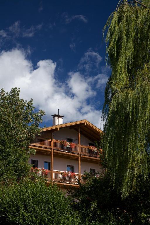 Albergo Bellaria Carano  Εξωτερικό φωτογραφία